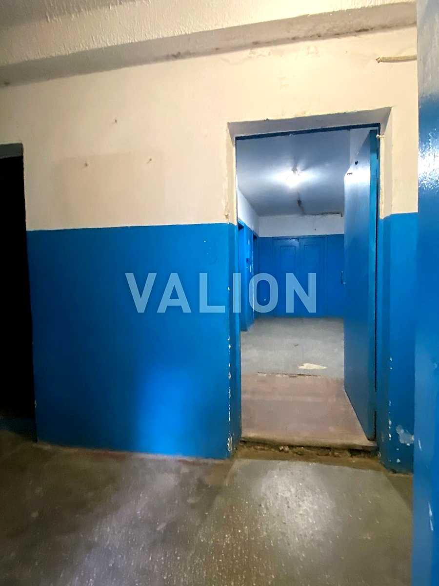 1879038138770688