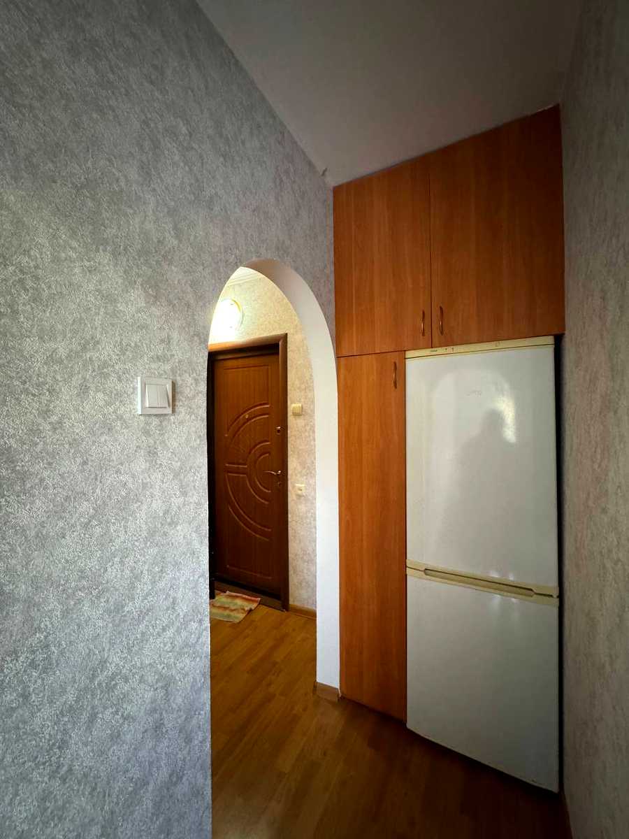 1879042872638403