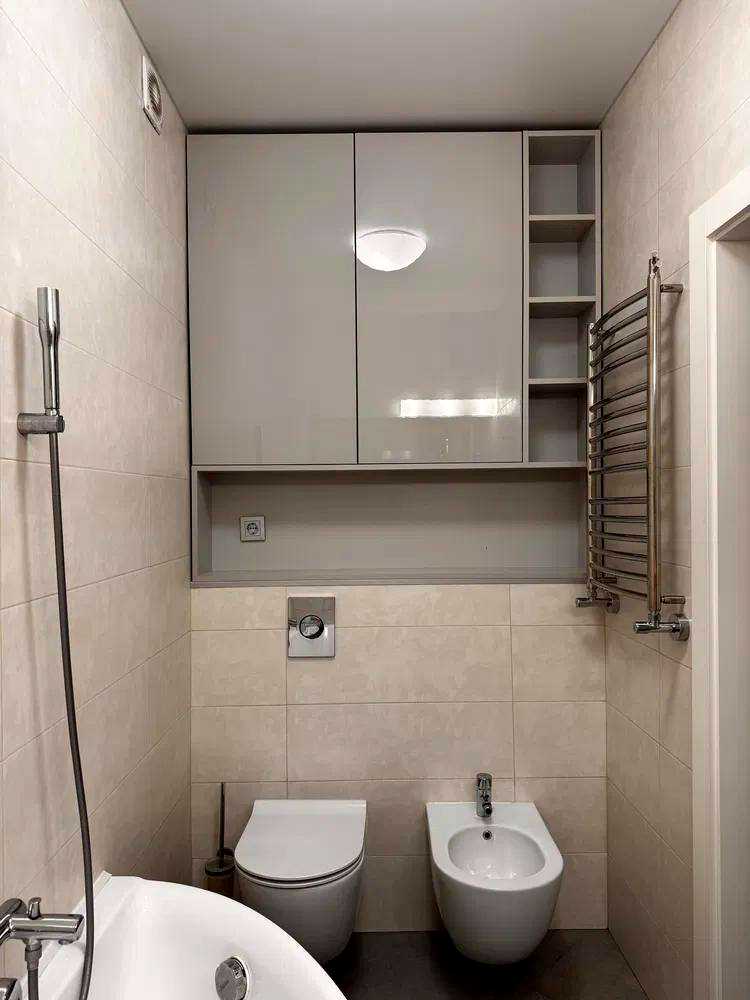 1879044234553597