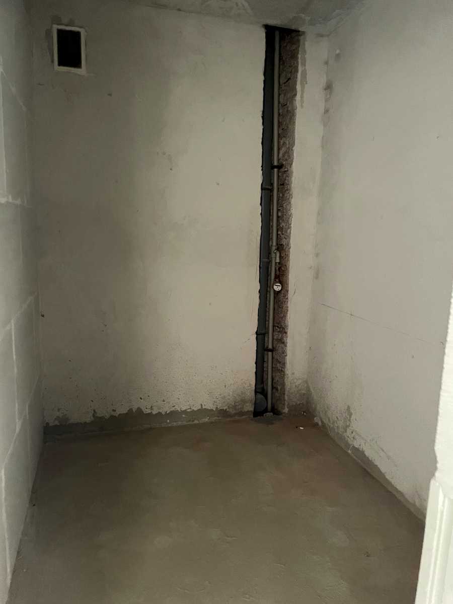 1879050494238144