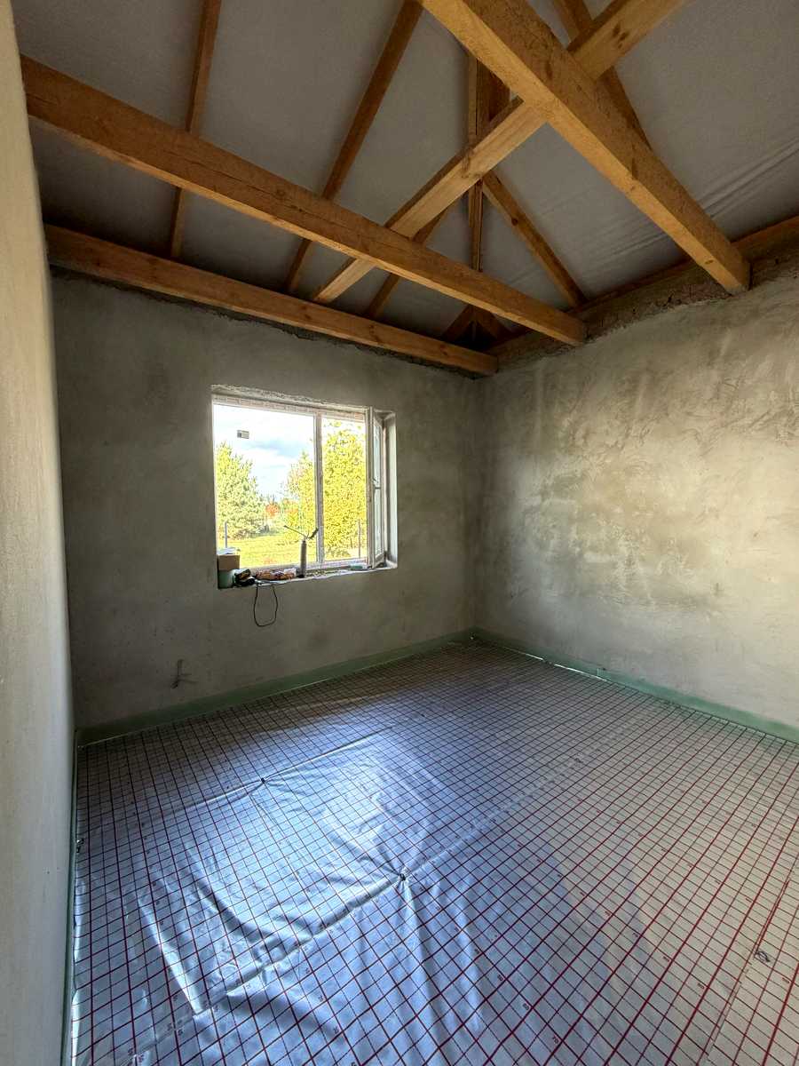 1879054106692057