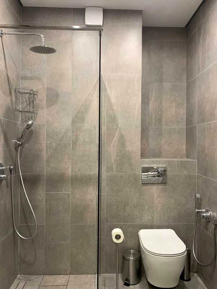 1879056875698203