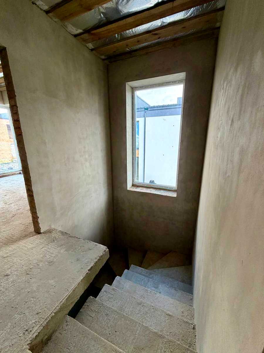 1879059267470837