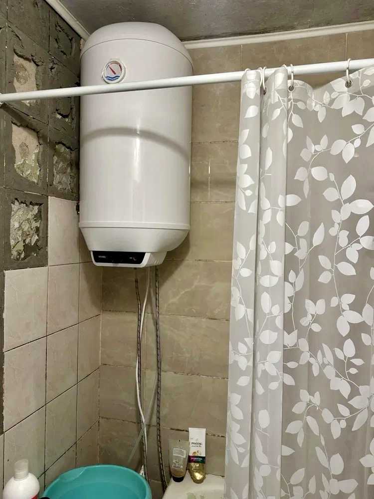 1879094850394633