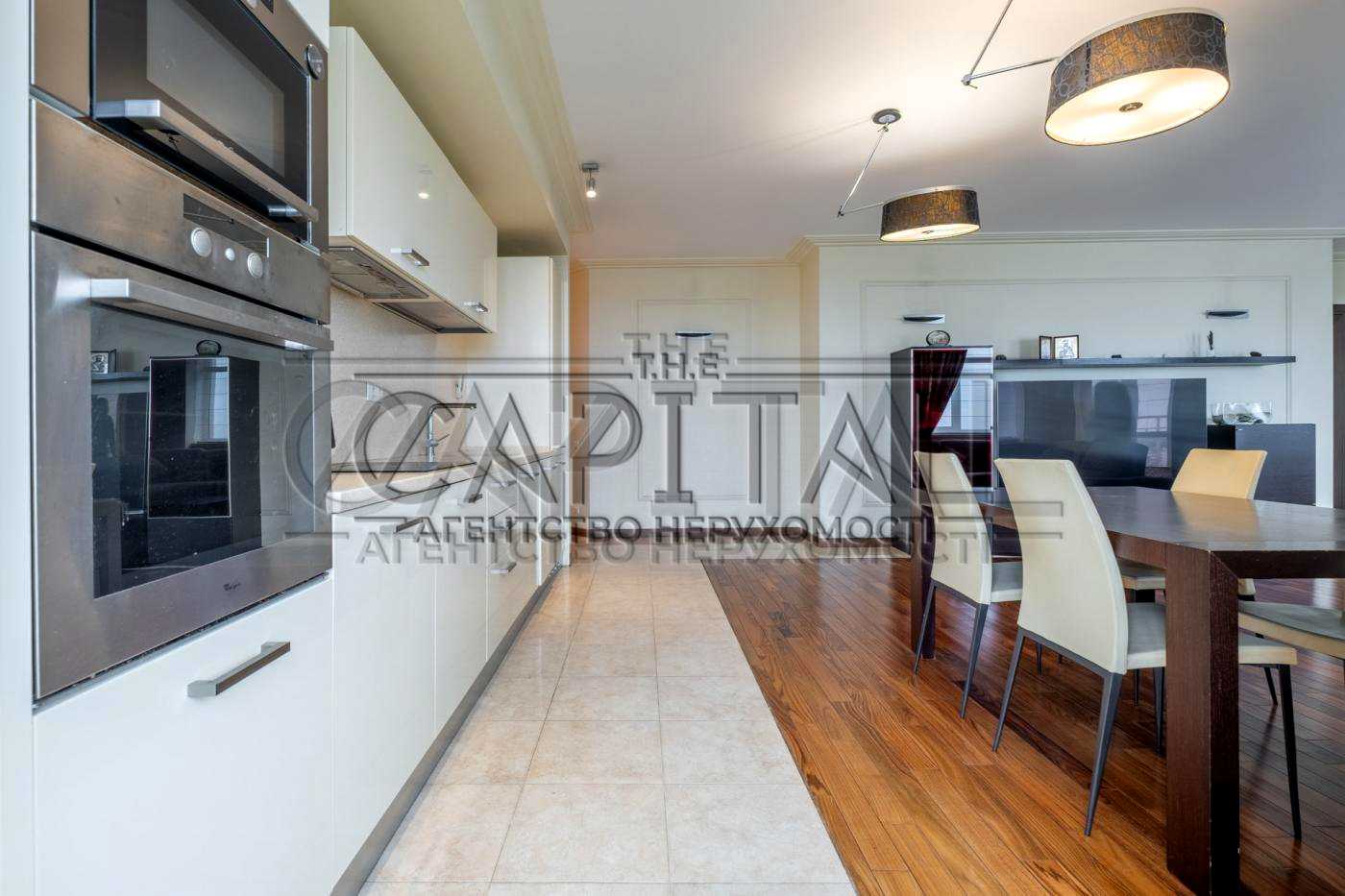 1879096205031616