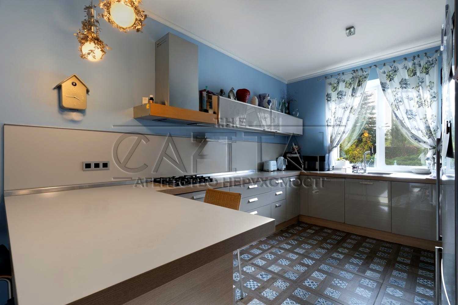 1879096766933341
