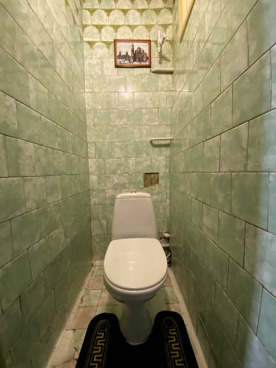1879099078886937