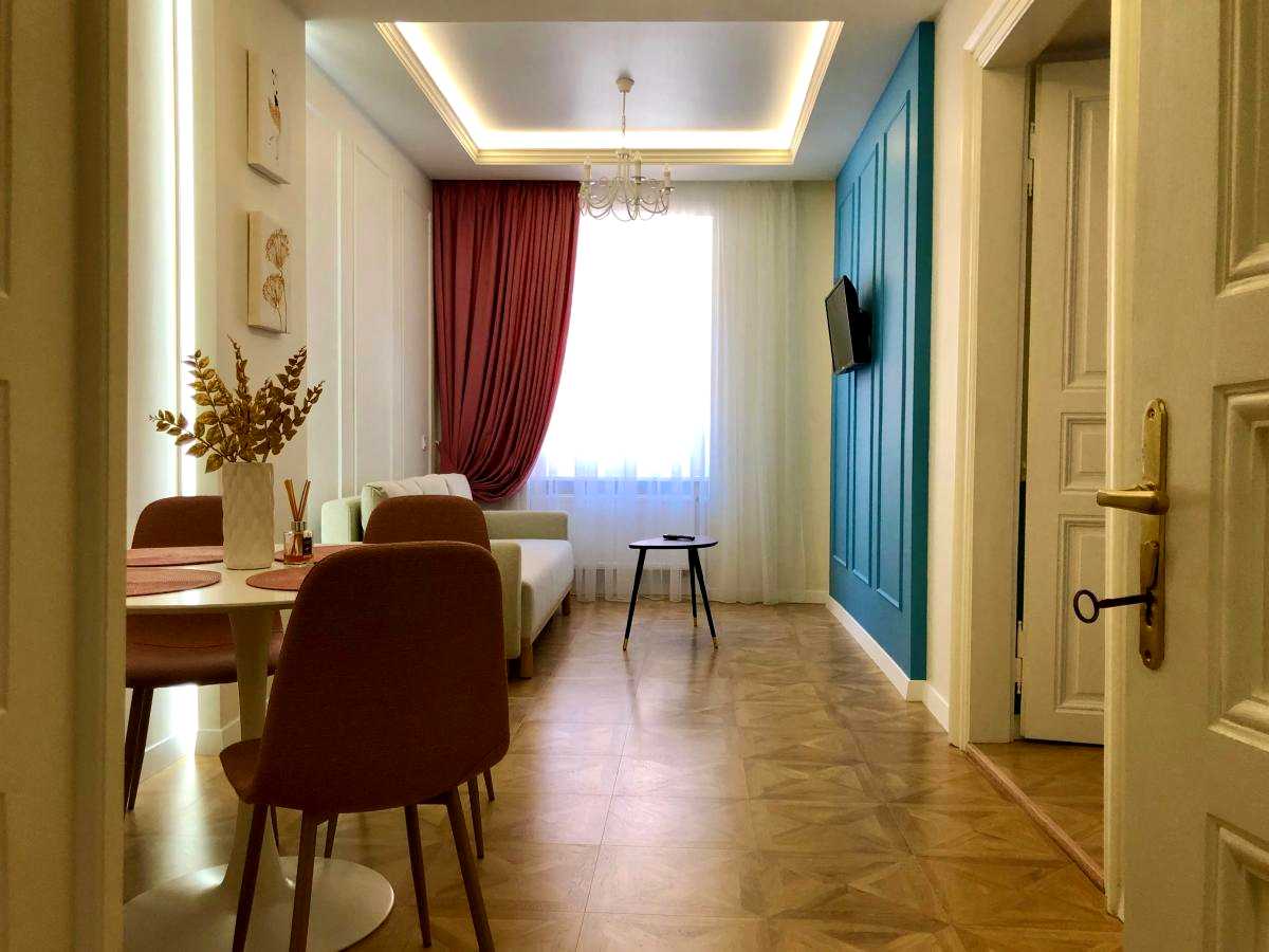 1879099545506133