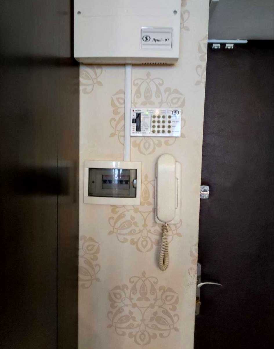 1879100164918624