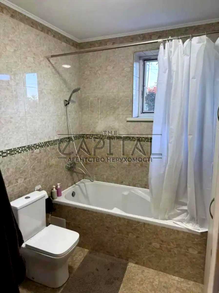 1879100945328672