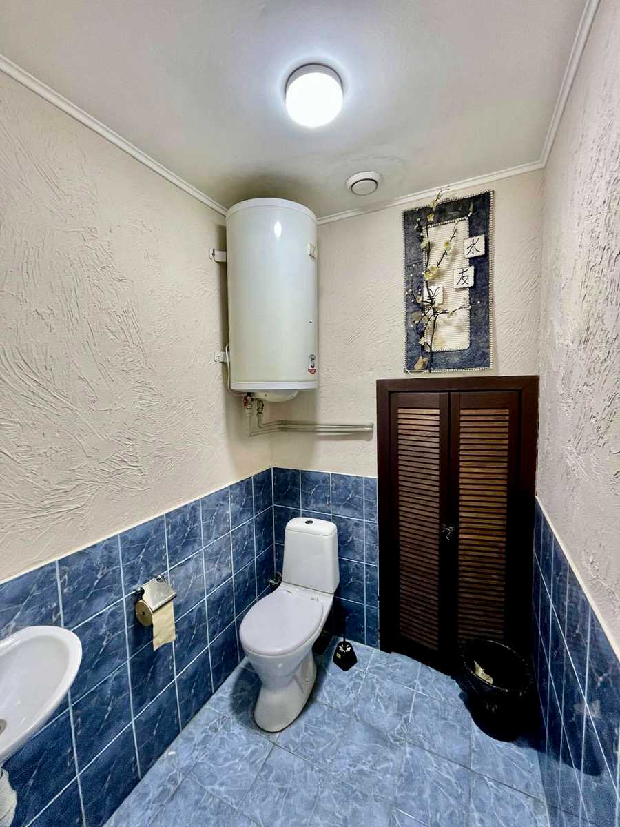 1879102786248424