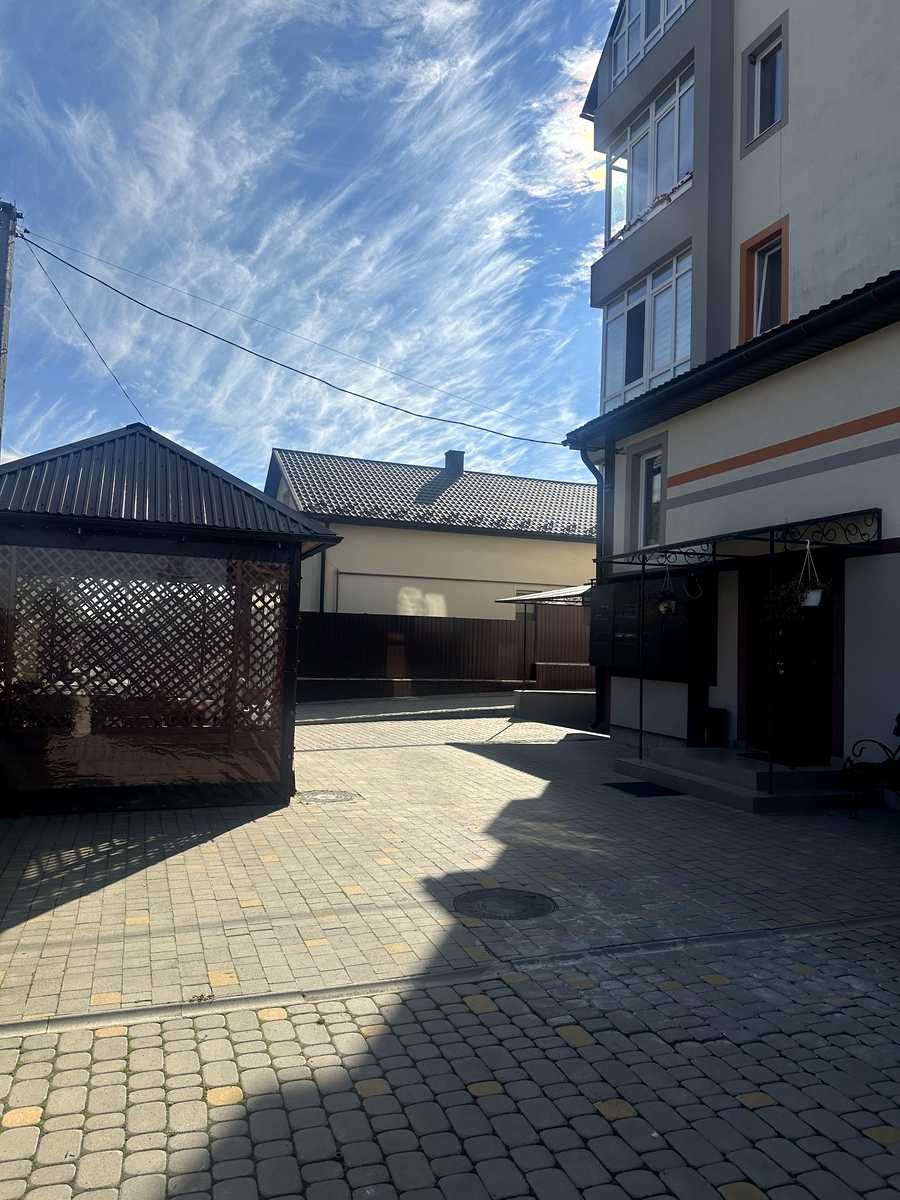 1879104673127707