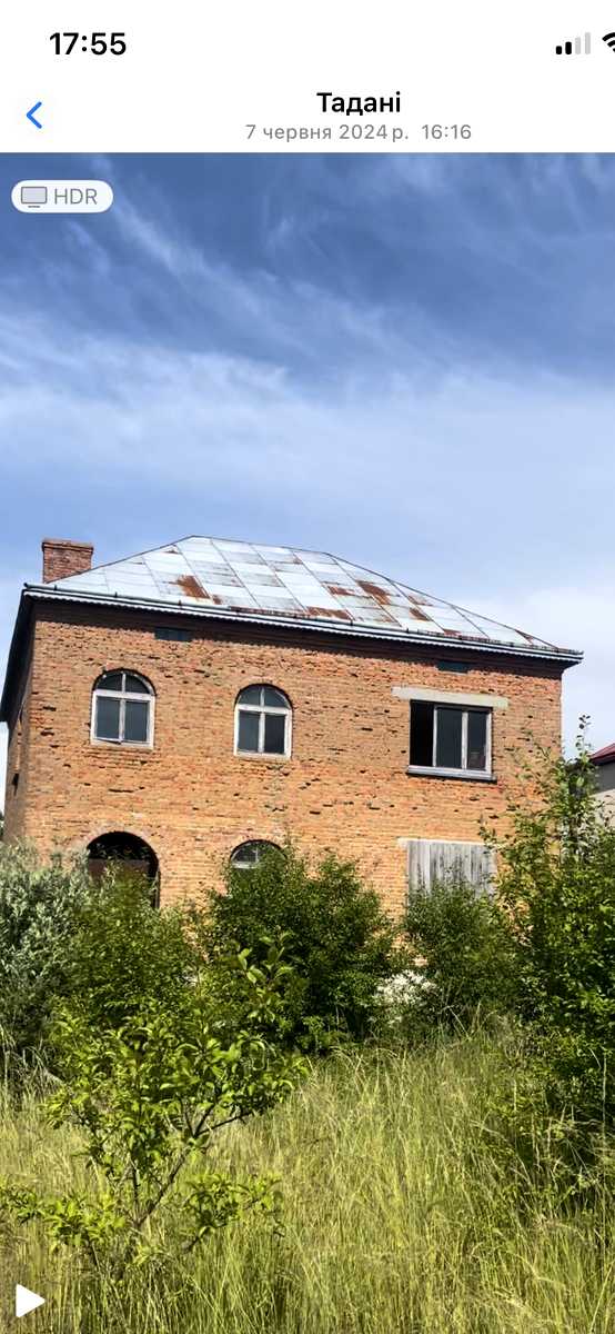 1879104698892377