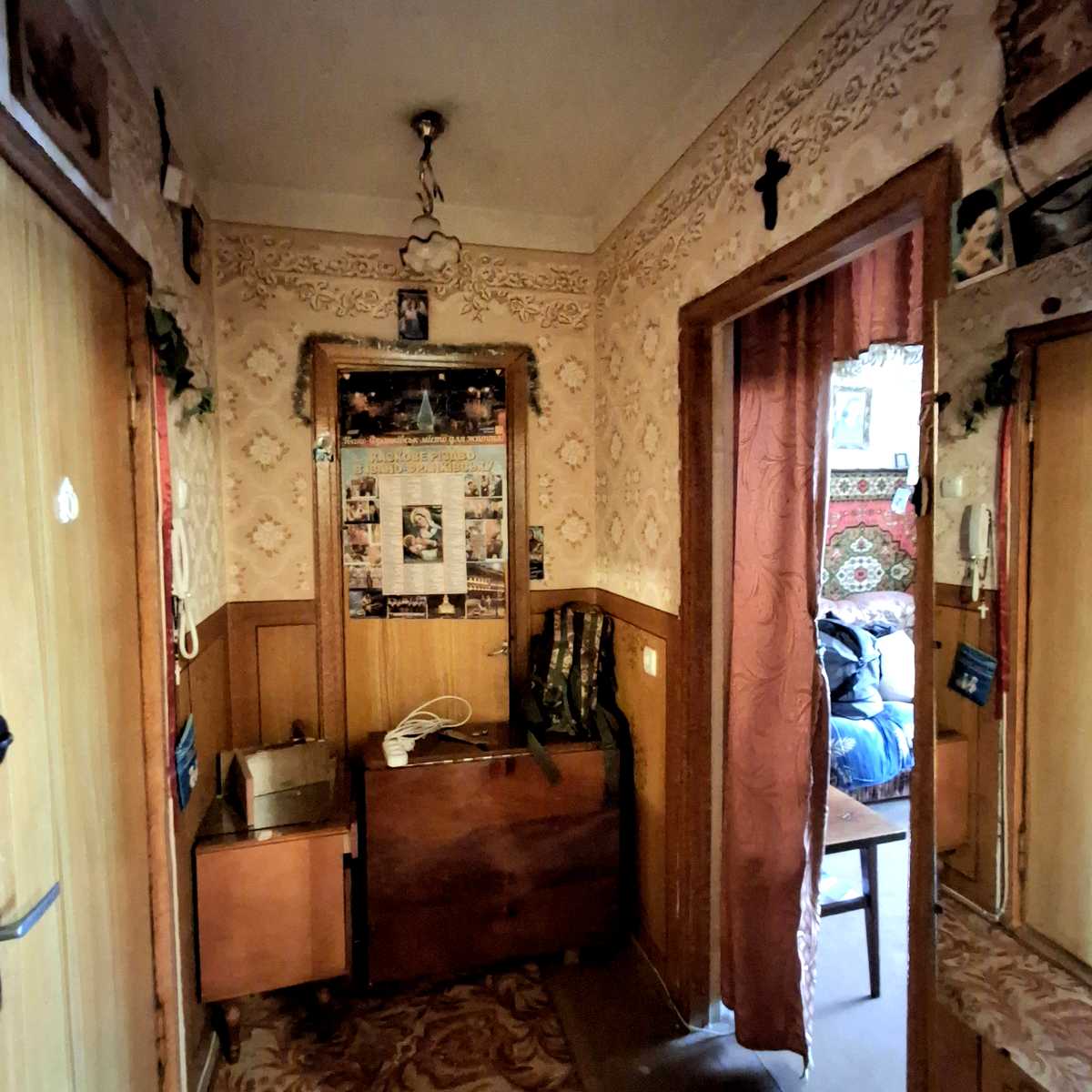 1879105555875659