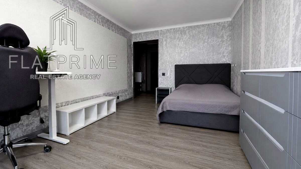 1879105620028825