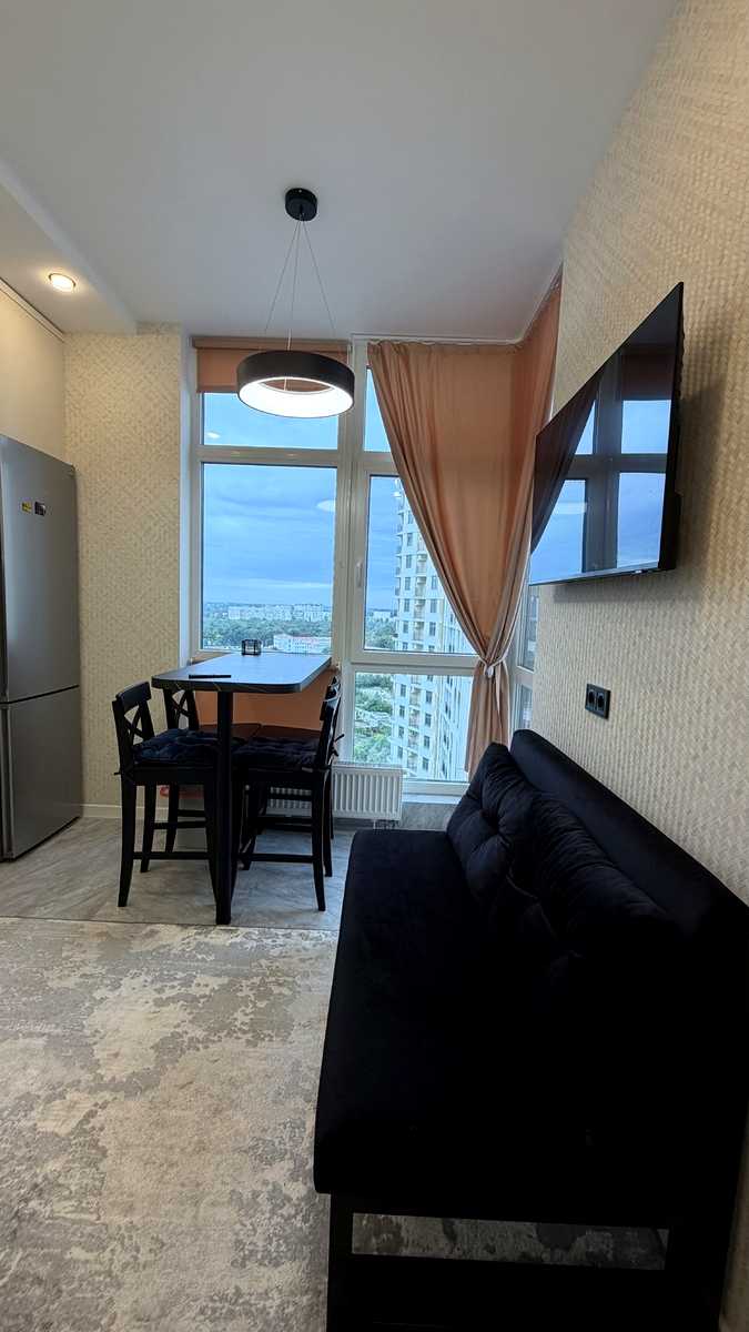 2-комнатная квартира по адресу ул. Краснова (площадь 60 м²) - imageAlt 2 2-комнатная квартира по адресу ул. Краснова (площадь 60 м²) - Atlanta.ua - imageAlt 2