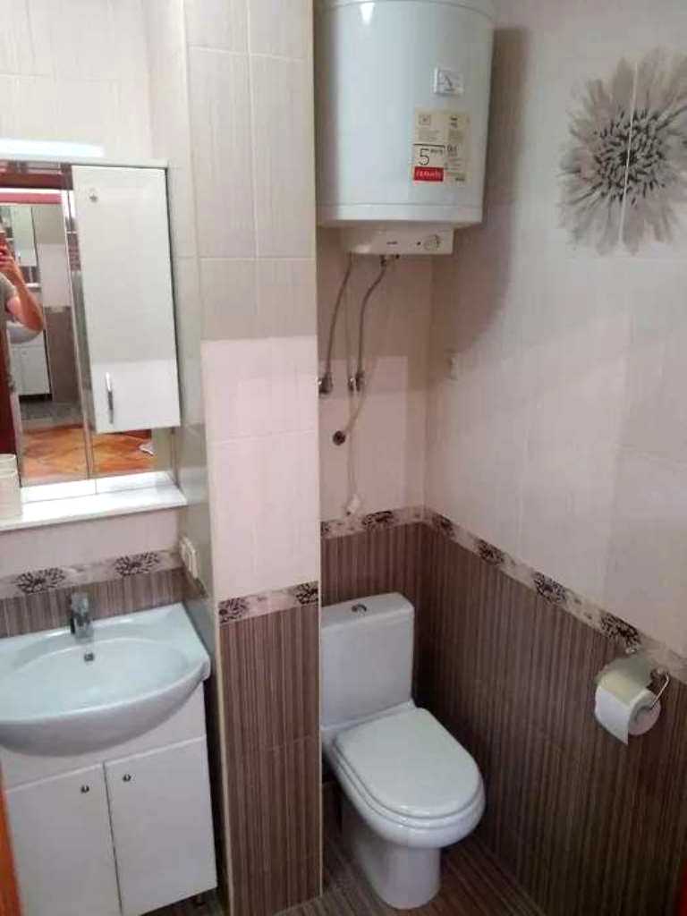 1879105906397112