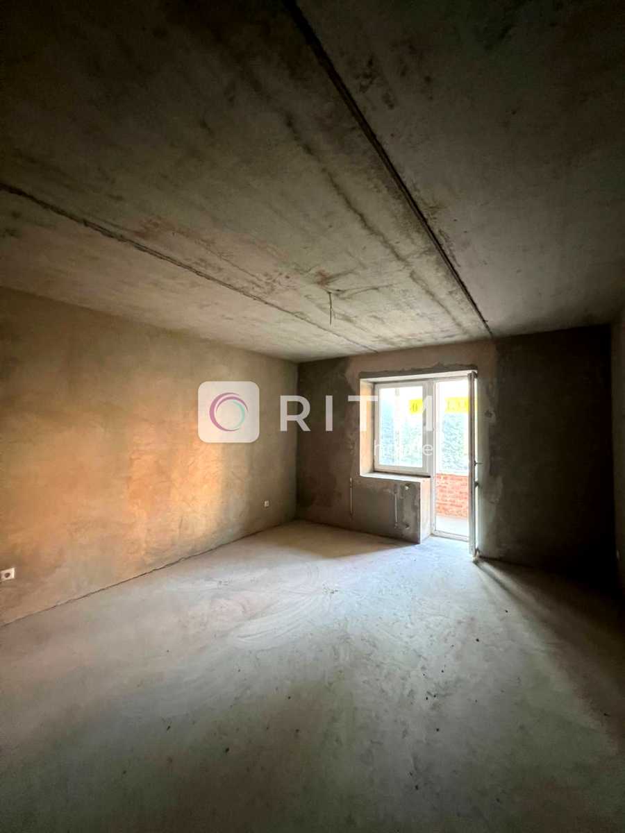 1879106026062402