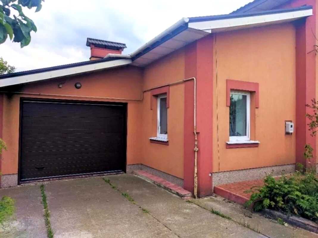 1879106032079370