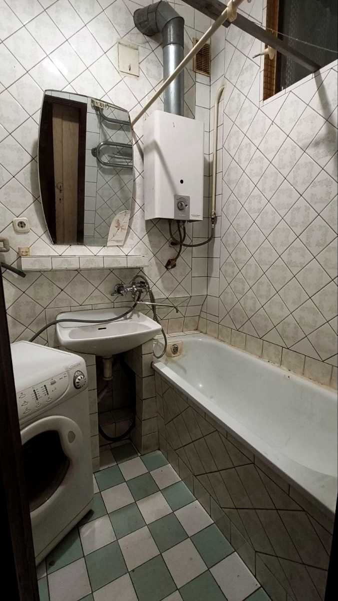 1879107556477898