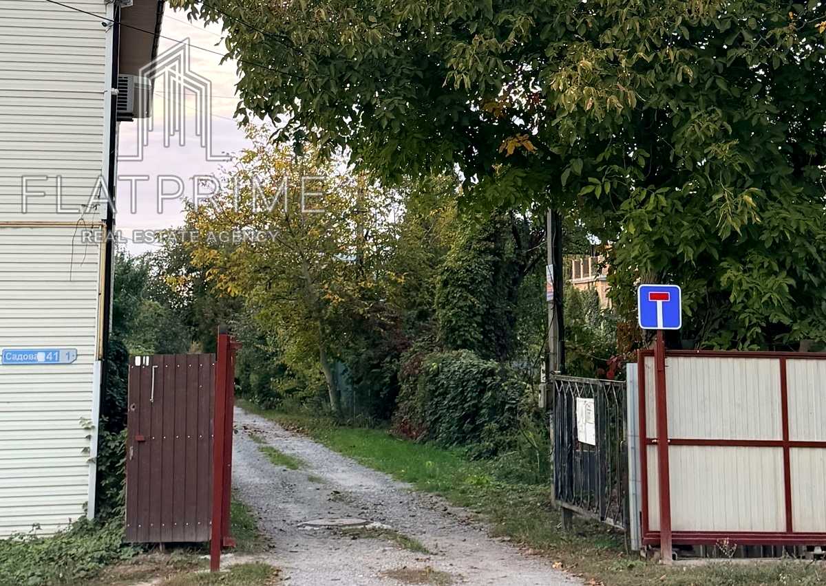 1879107687411336