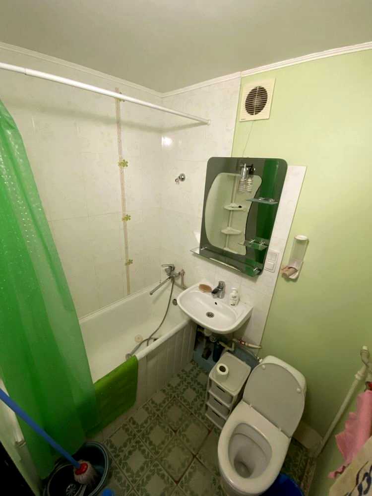 1879108497455698