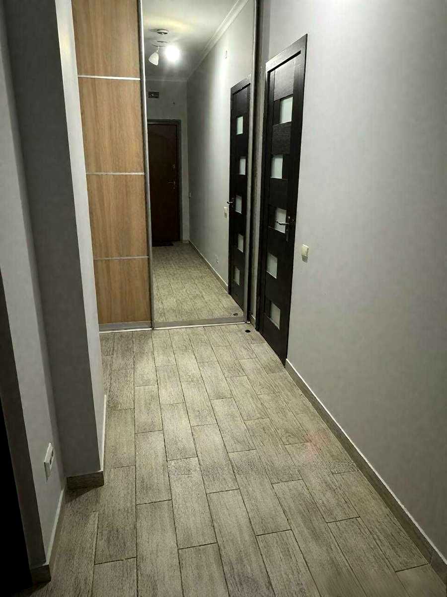 1879109569359565
