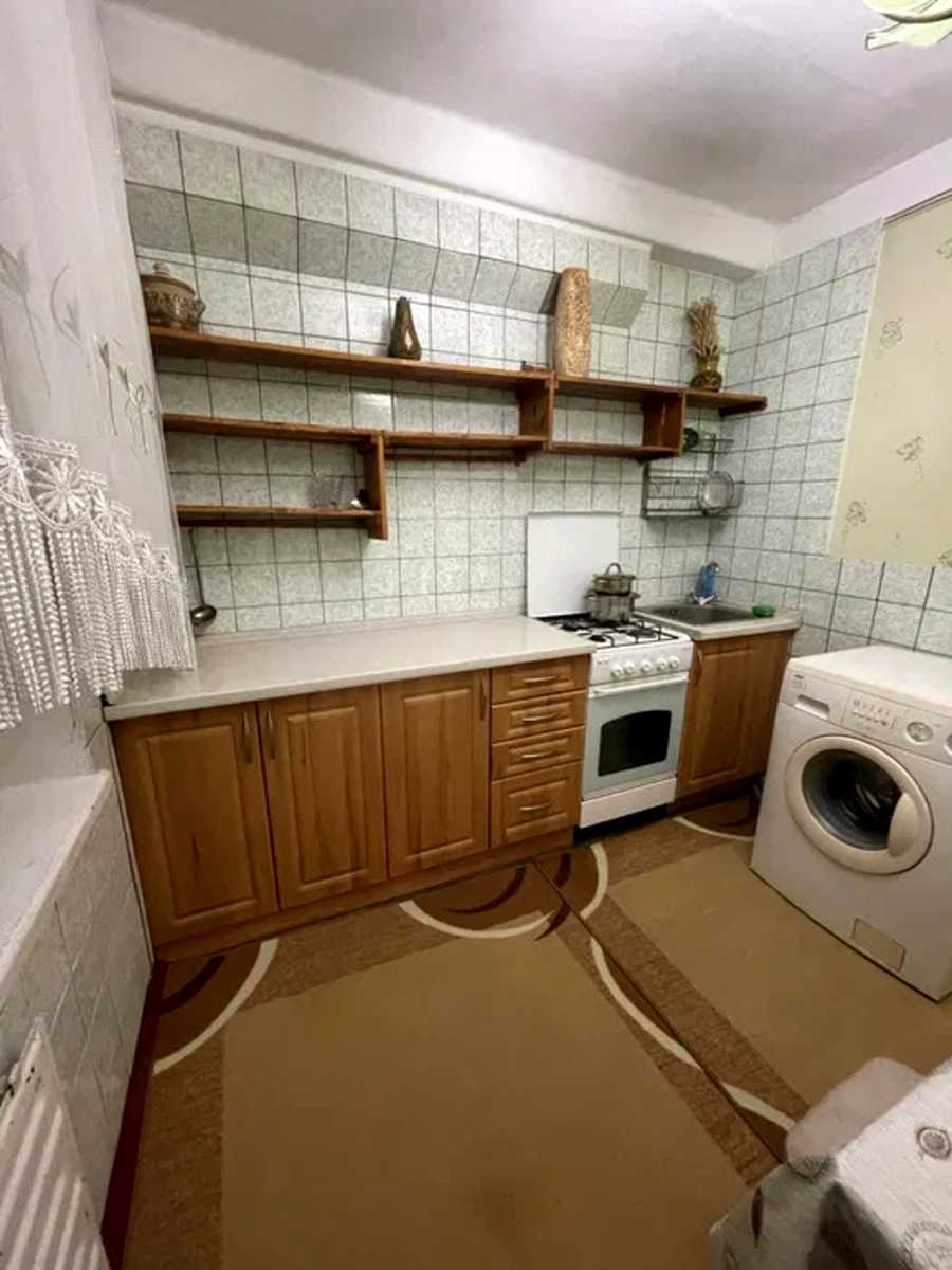 1879113560855858