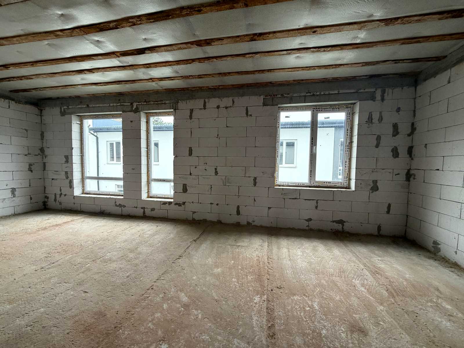 1879114617354100