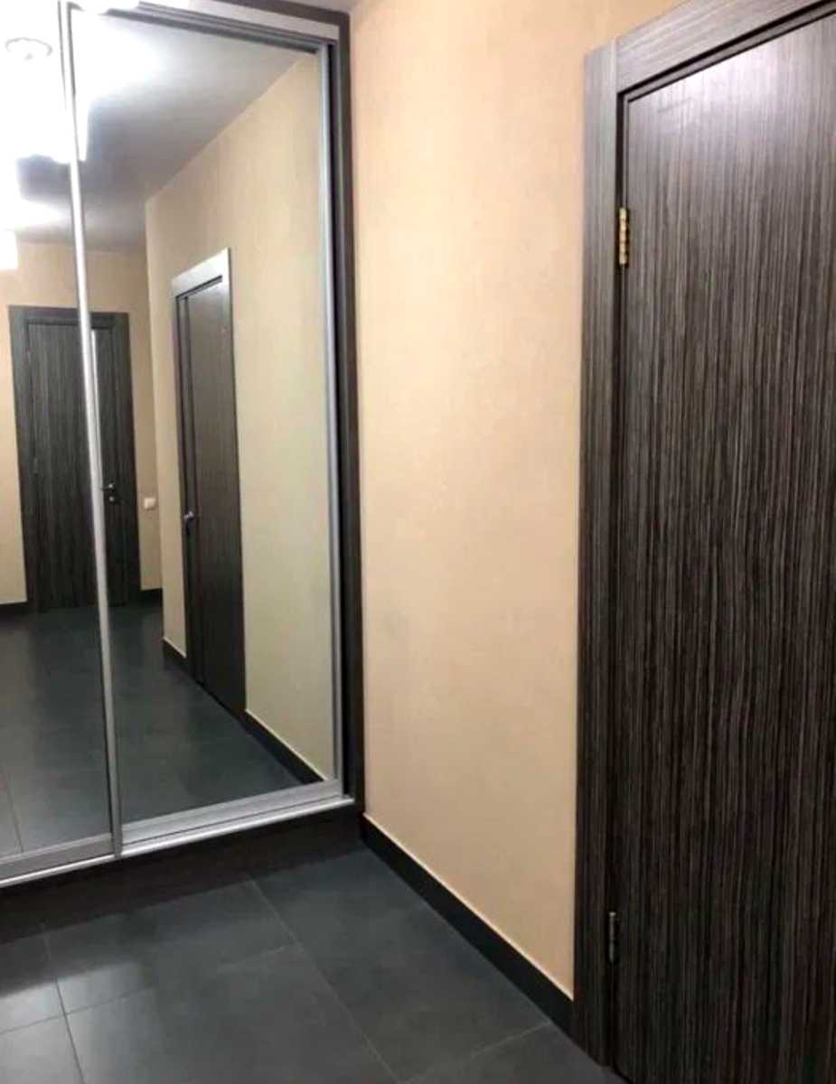 1879116090778075