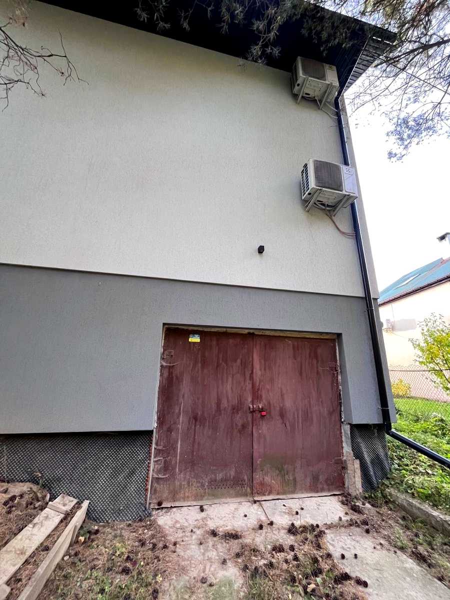 1879116608566129