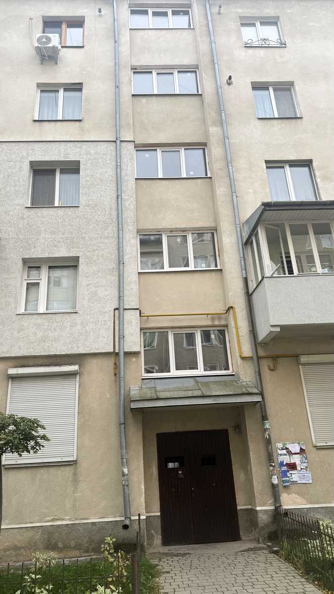 1879119855245406