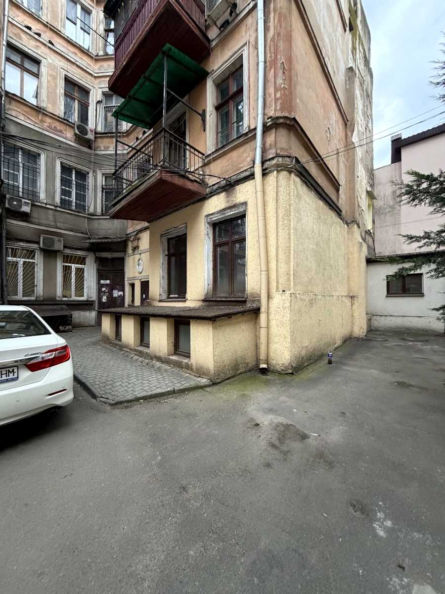 1879119927069653