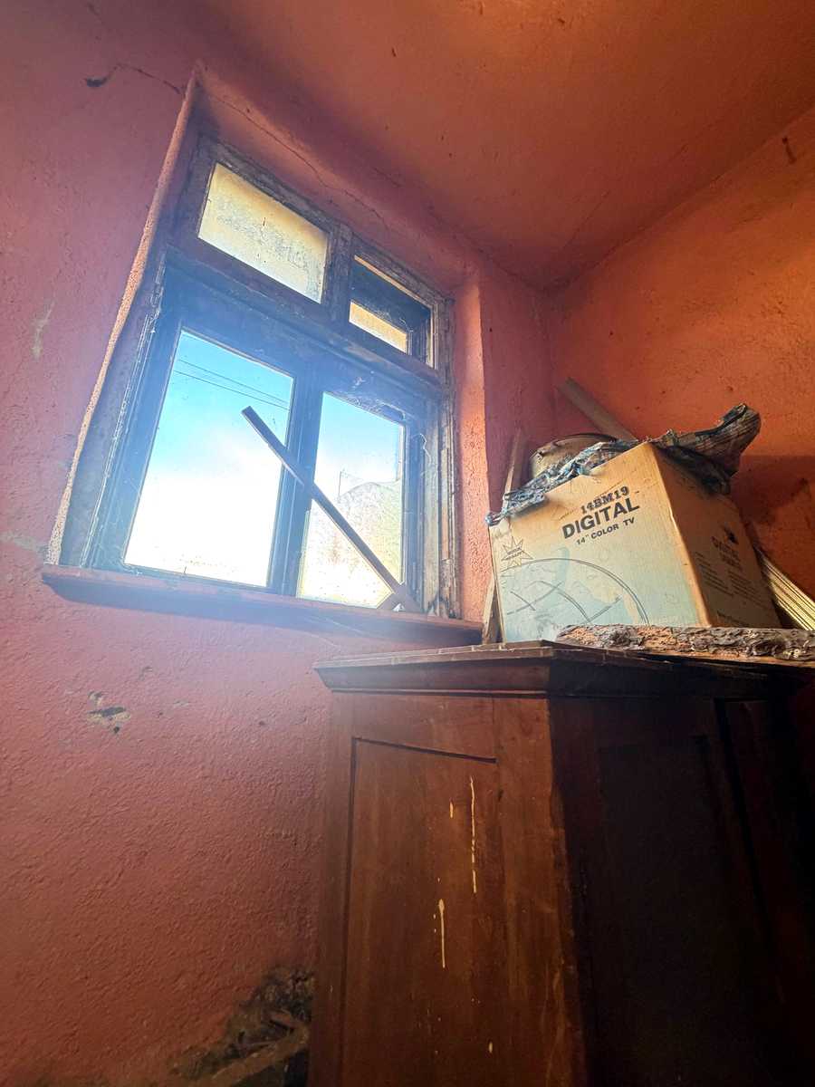 1879121779270408