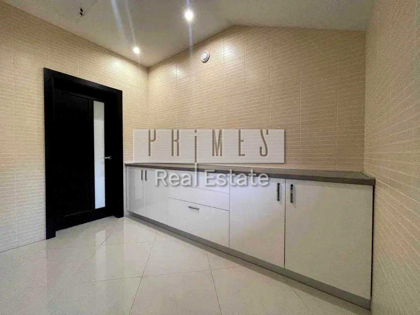 1879122452049736