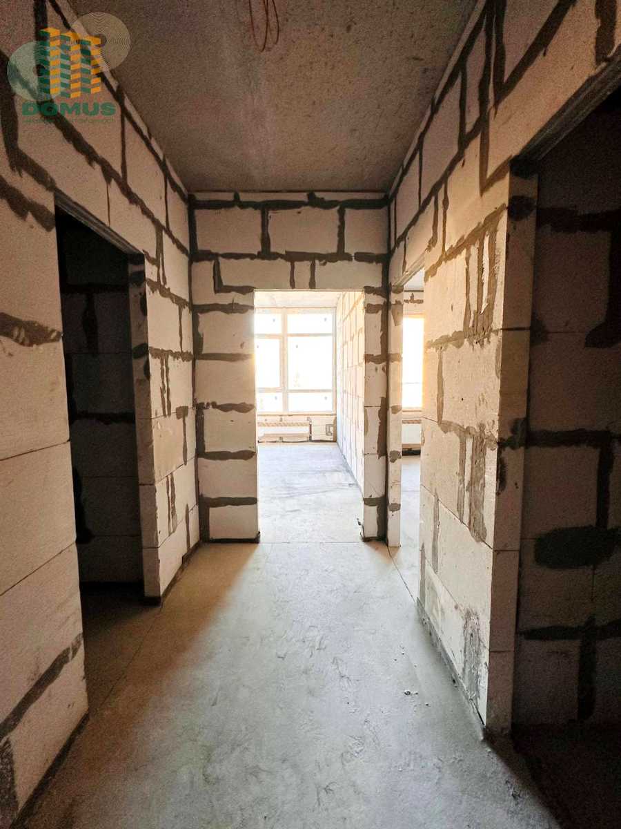 1879122720973881