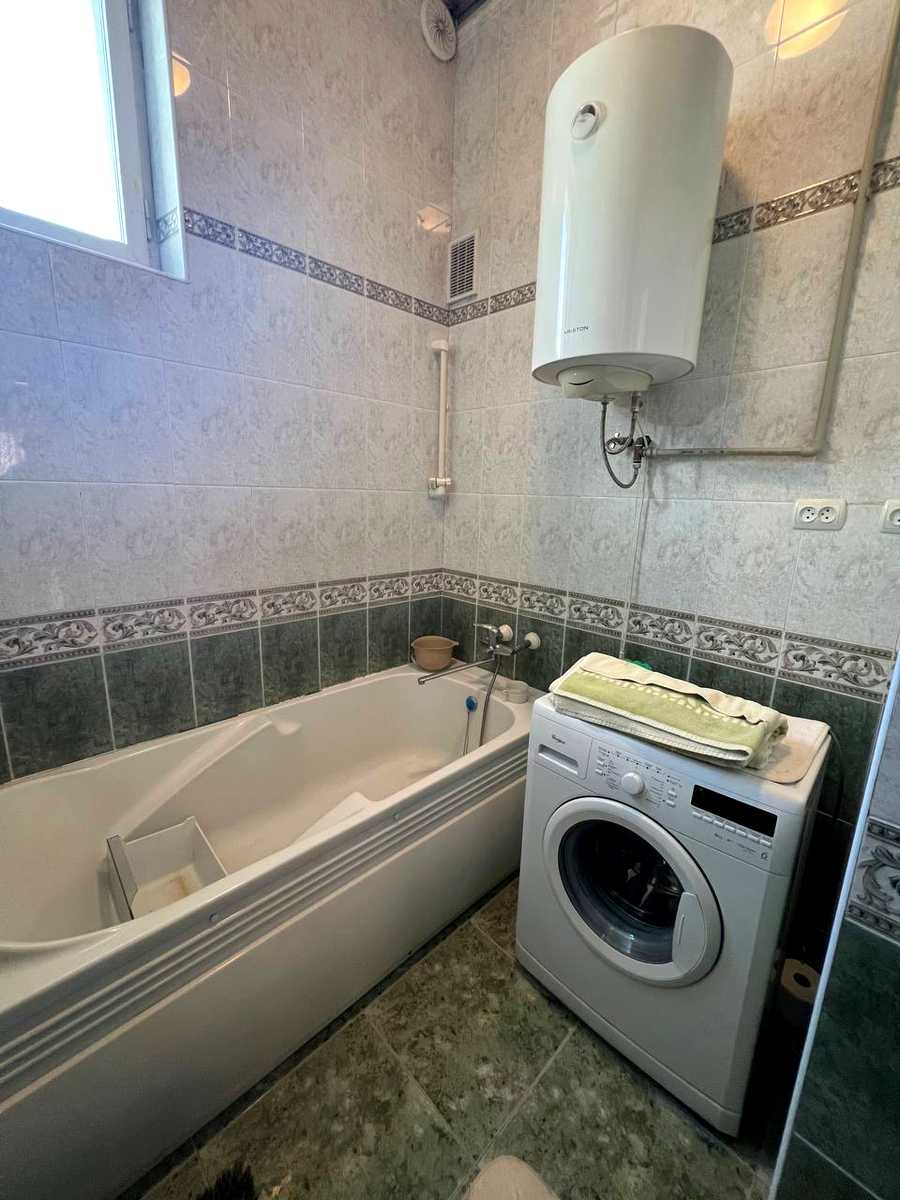 1879123639490199