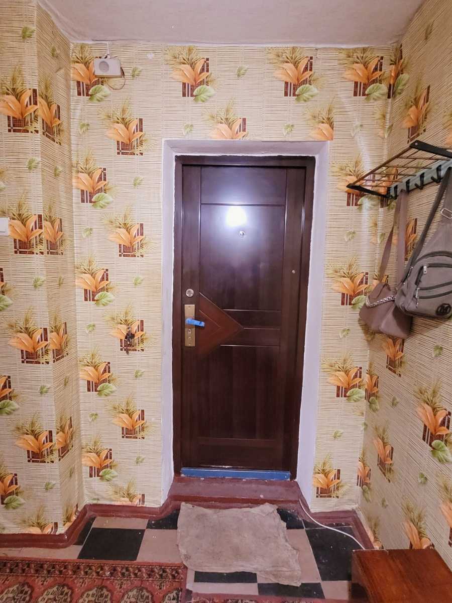 1879123892141829