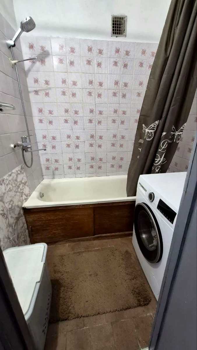 1879124074047273