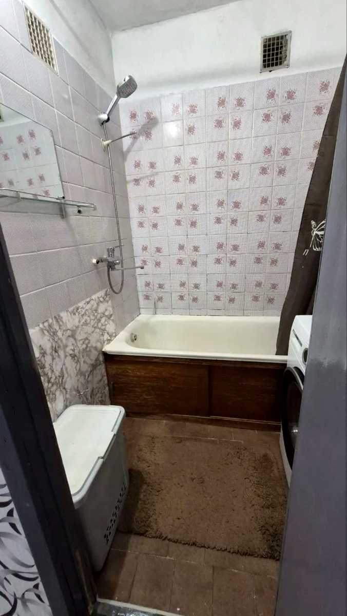 1879124075070315