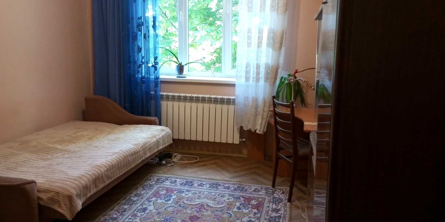 1879124688484182