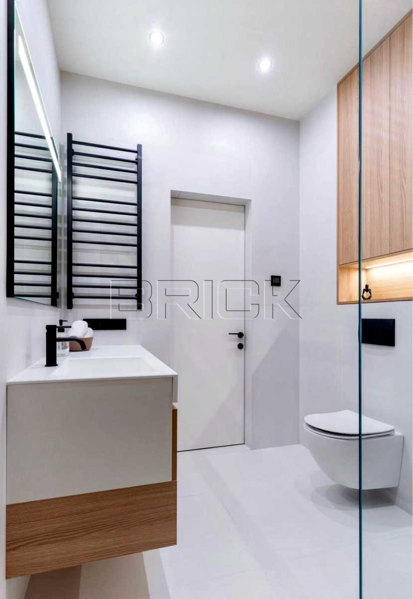 1879125257917861