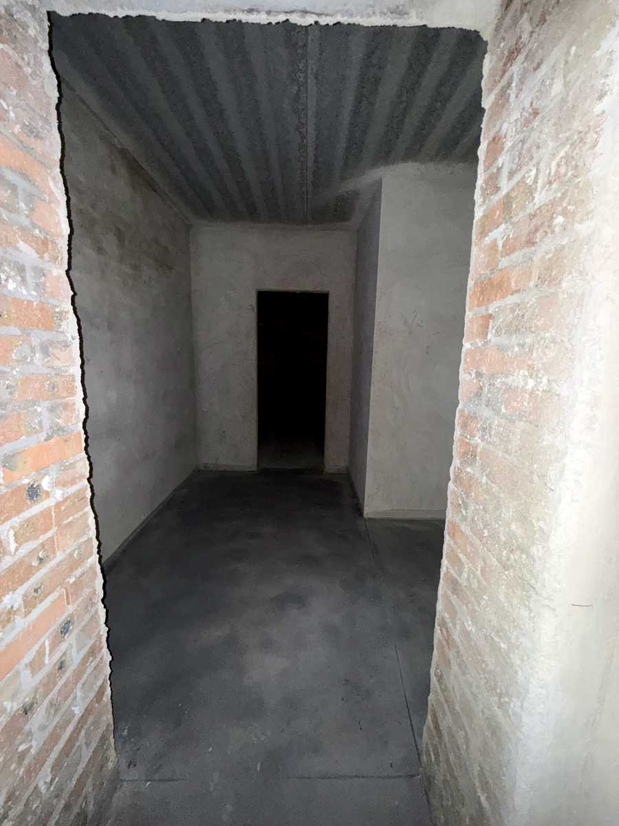 1879127451836283