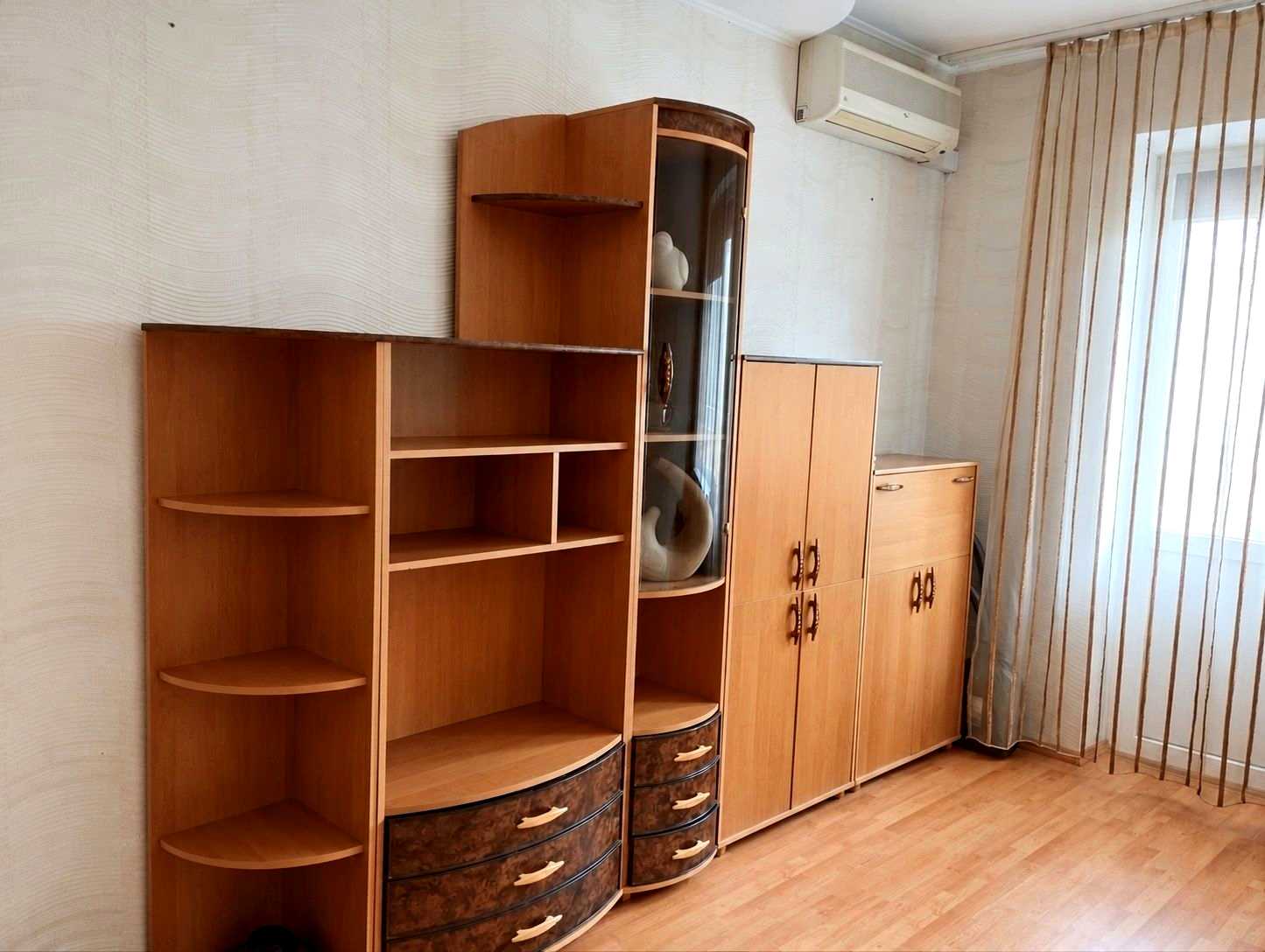 1879128848637236