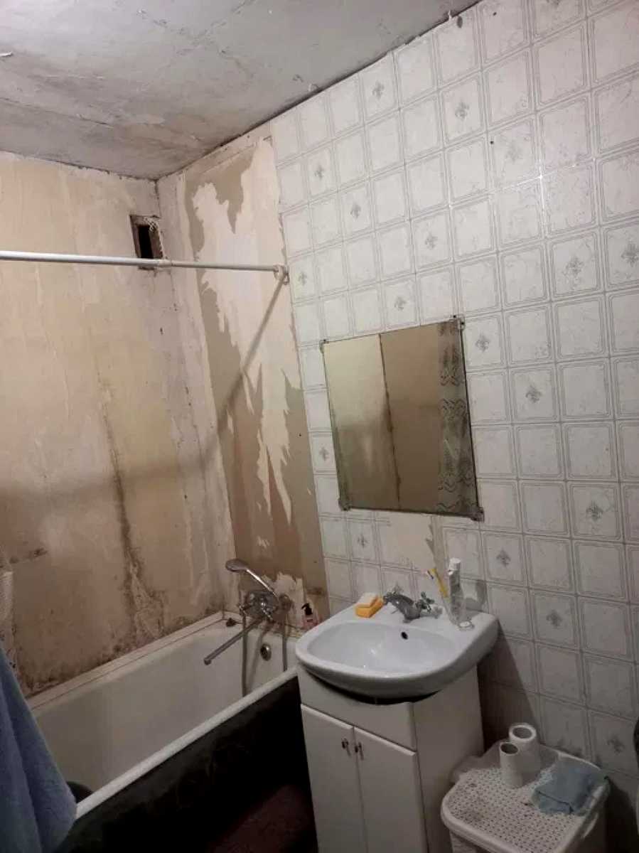 1879129637364473