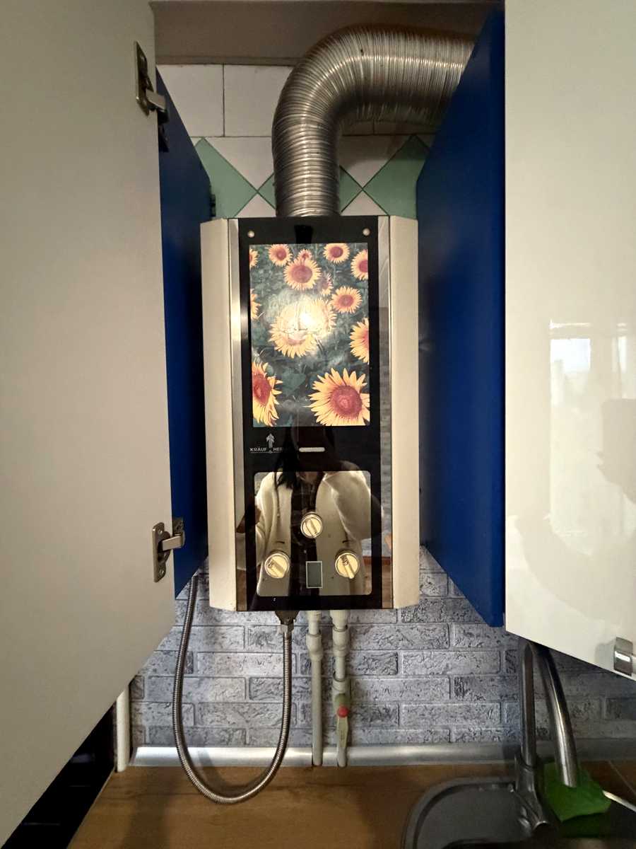 1879131619468204