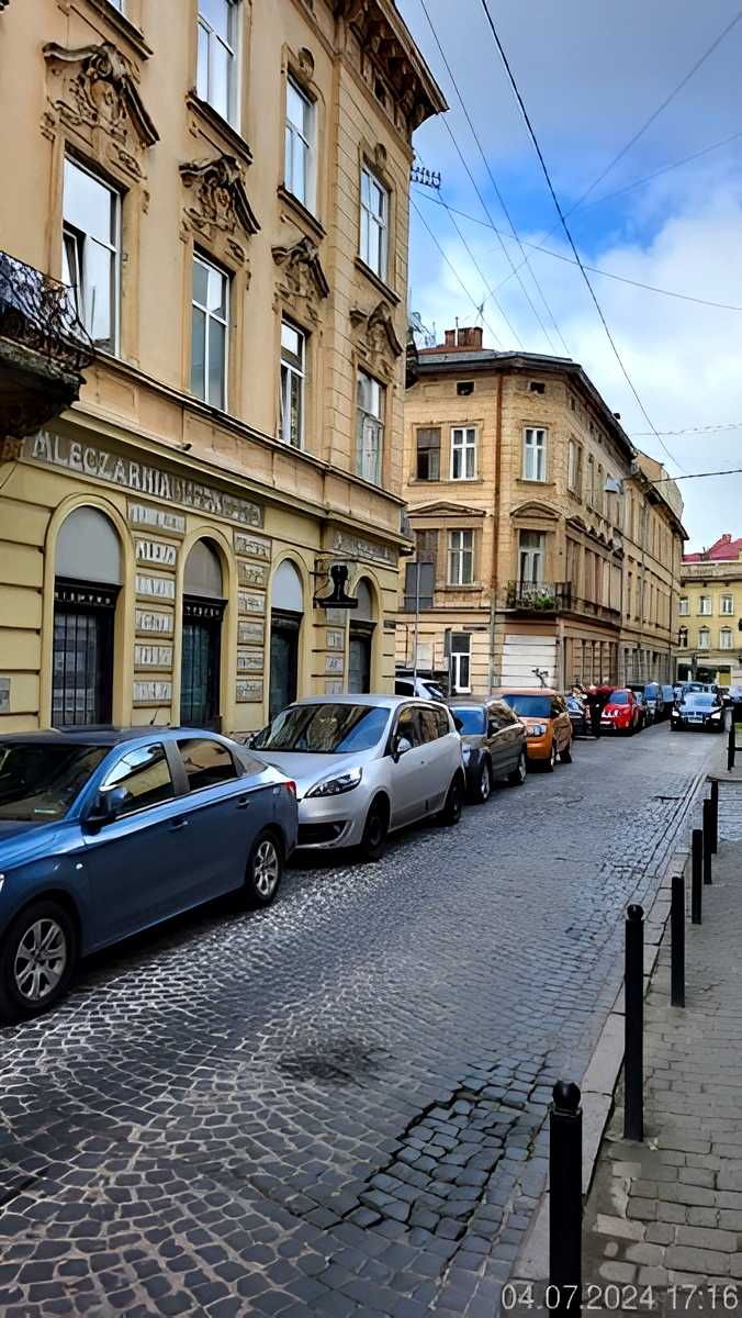 1879132886445871