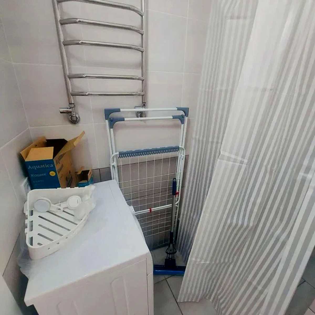 1879133456064383