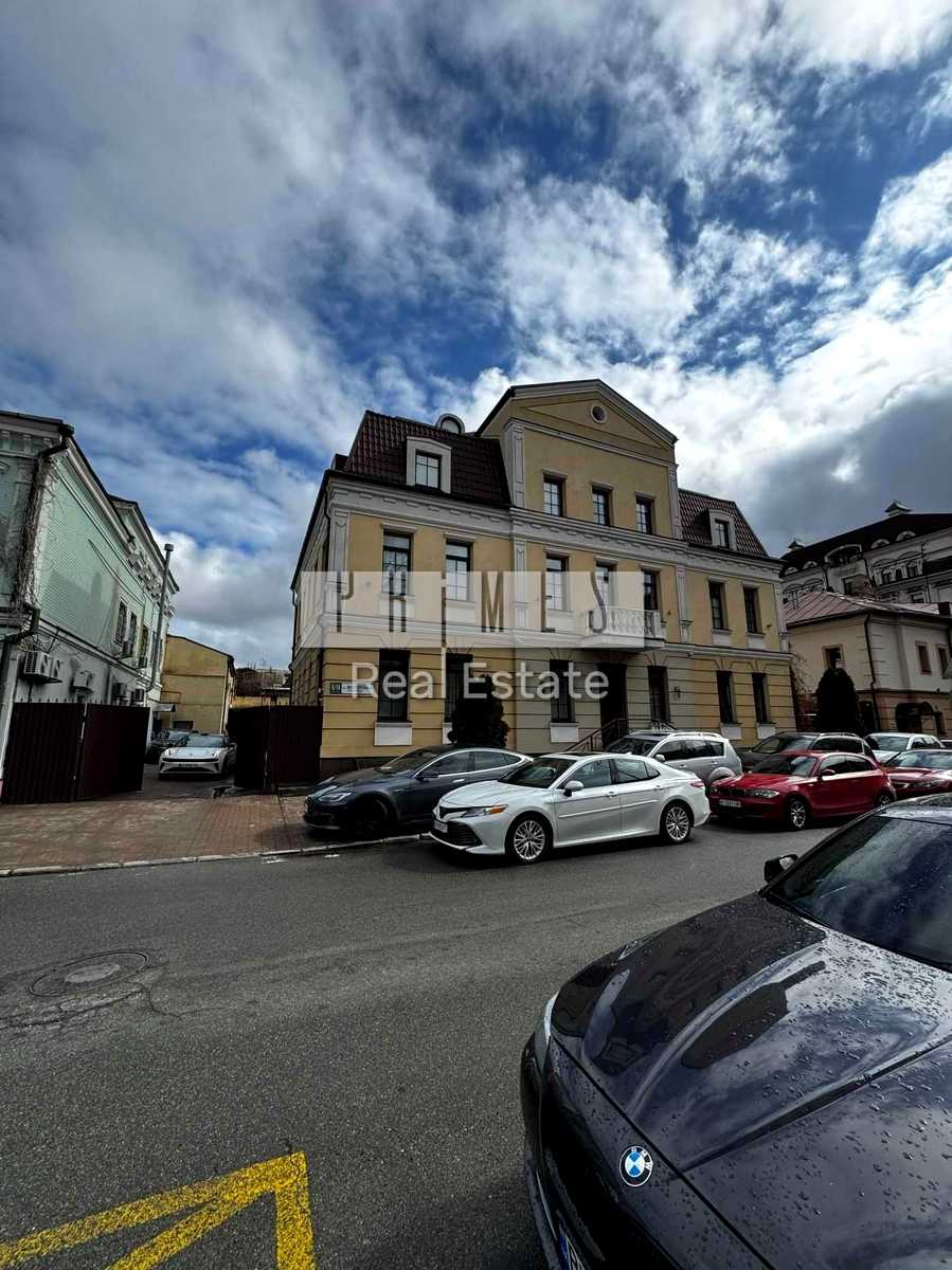1879135834511819