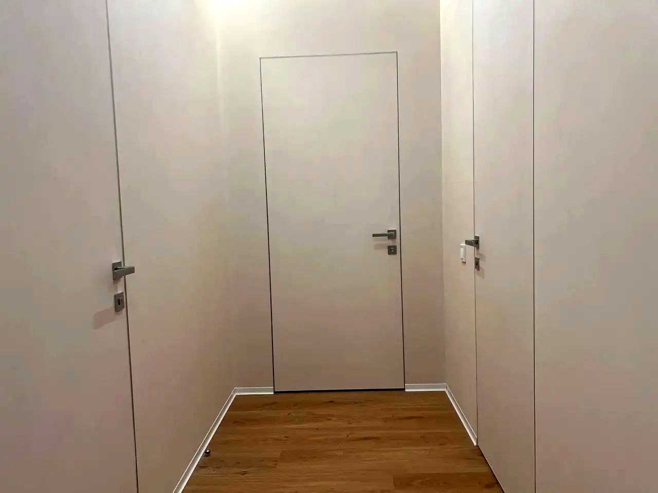 1879136104227251
